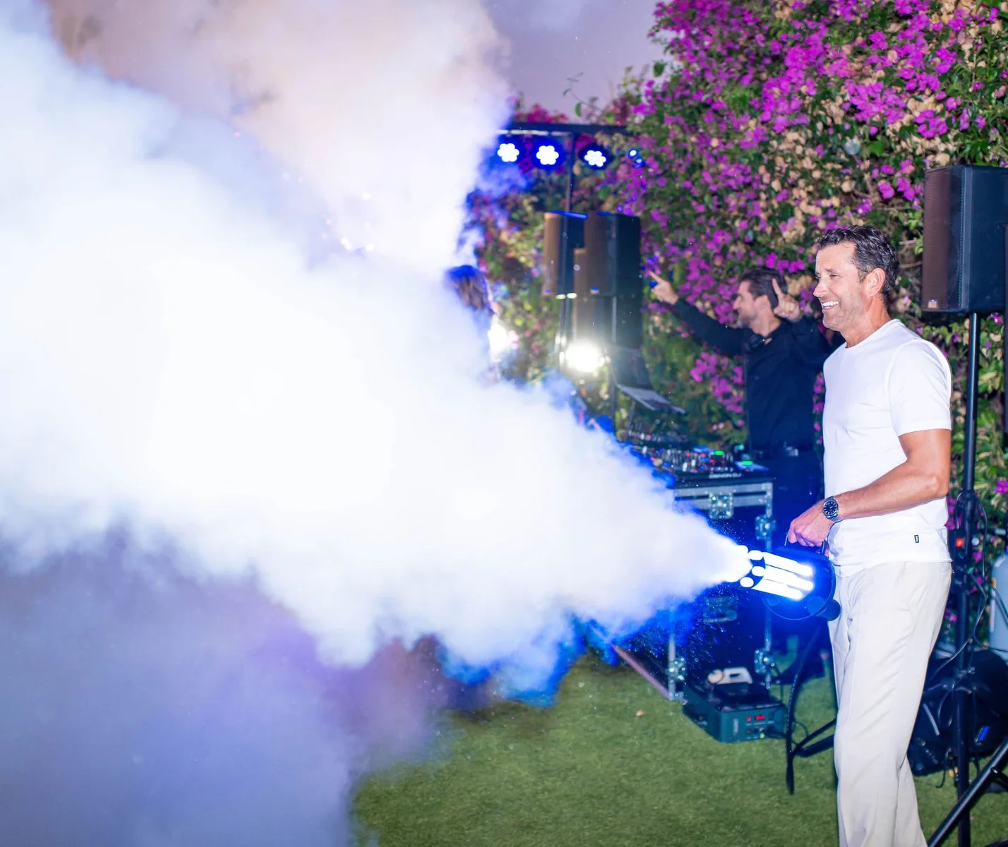 Evening wedding party with DJ lights and a CO2 cannon at Casa Amore Tenerife